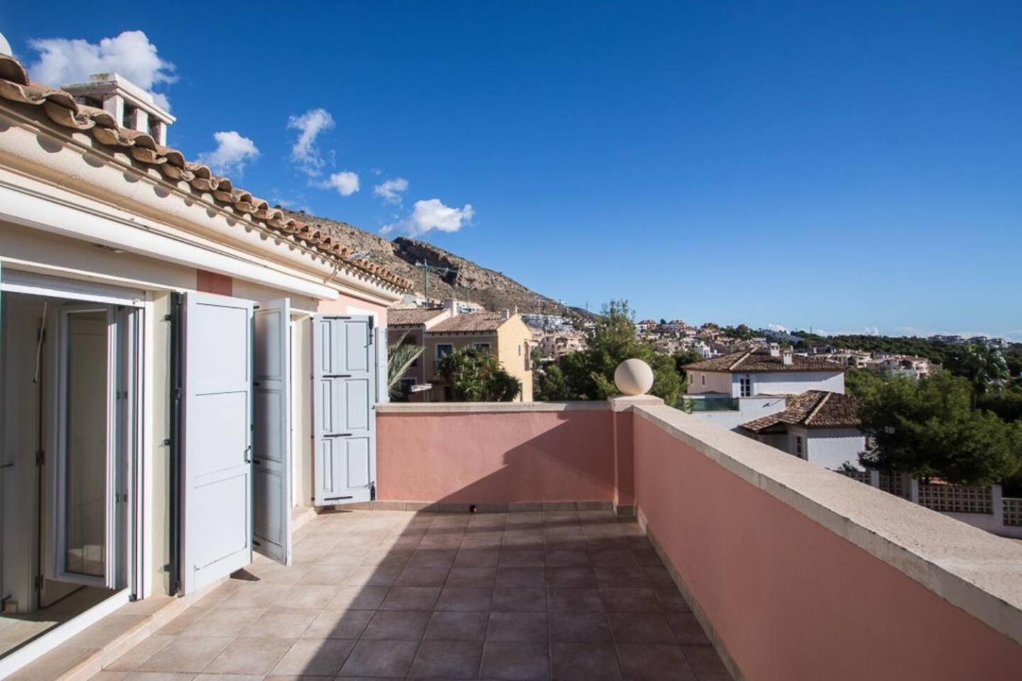 Asia Gardens Villa With Private Pool In Benidorm Cala de Finestrat Exterior photo